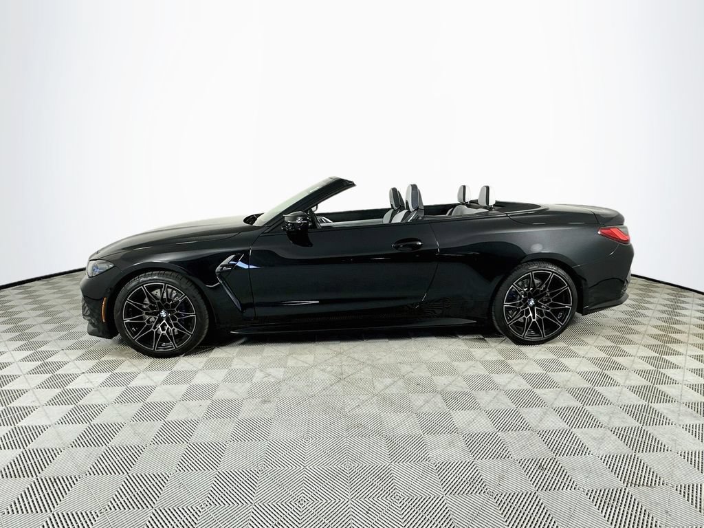 Used 2024 BMW M4 xDrive Competition AWD/4WD image 4