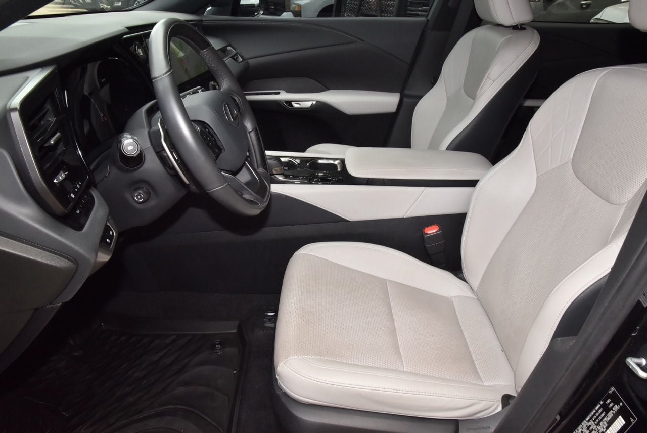 Used 2024 Lexus RX 350 Premium Plus w/ Convenience Package FWD image 13