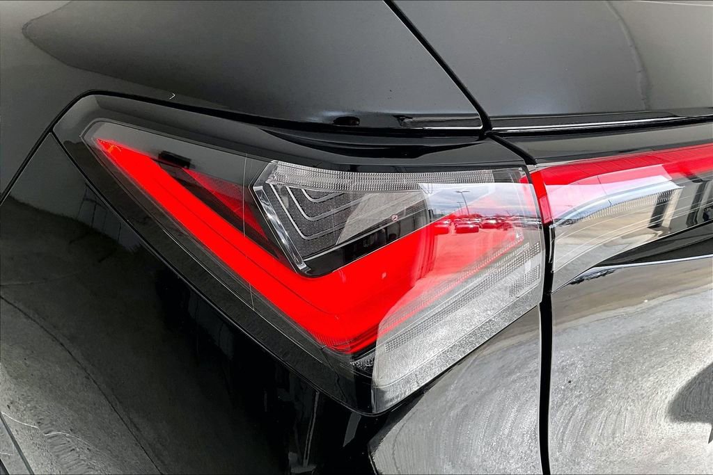 Certified 2025 Acura ADX FWD image 39
