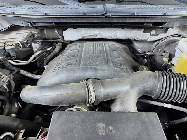 Used 2014 Ford F150 XLT w/ Equipment Group 302A Luxury image 28