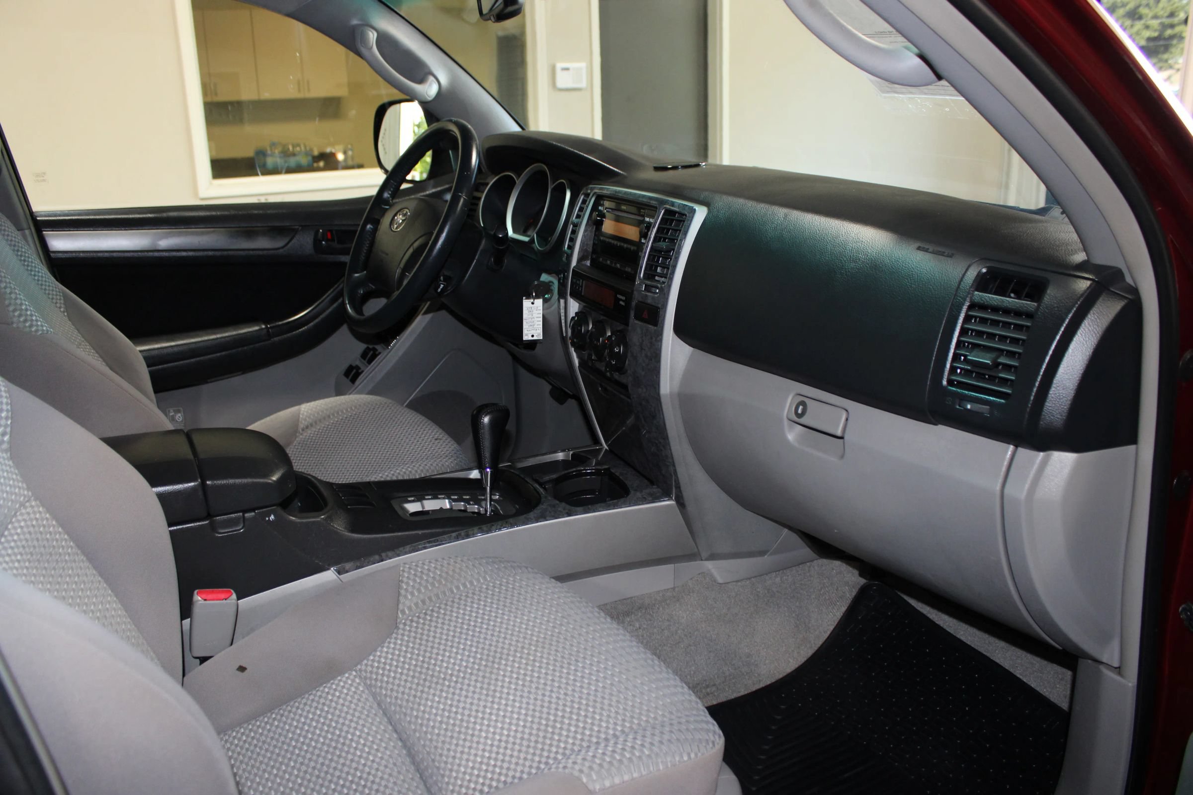 Used 2007 Toyota 4Runner Sport RWD image 24