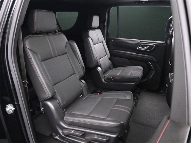 Used 2022 Chevrolet Suburban RST w/ Luxury Package image 20