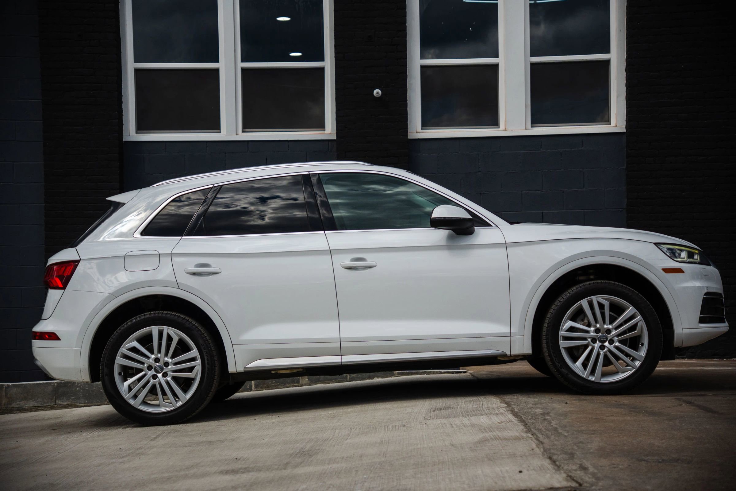 Used 2018 Audi Q5 2.0T Premium Plus image 7