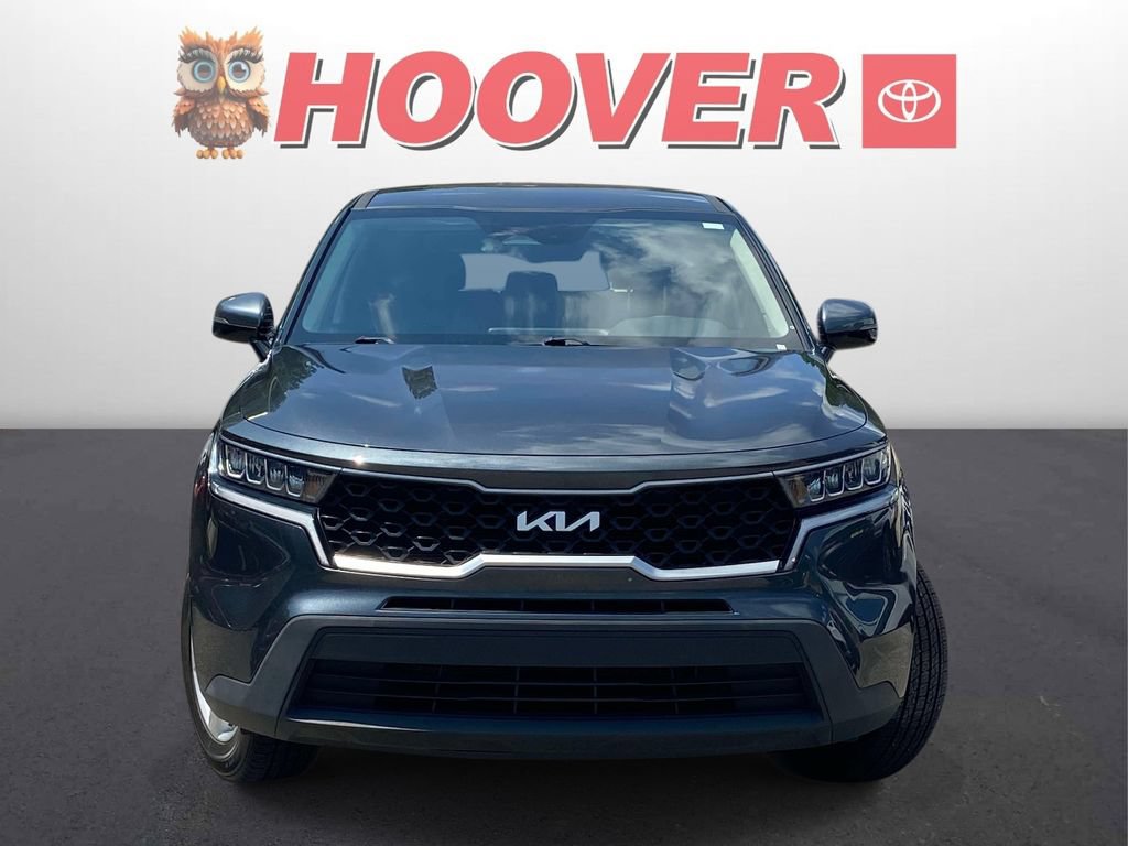 Used 2022 Kia Sorento LX AWD/4WD image 3