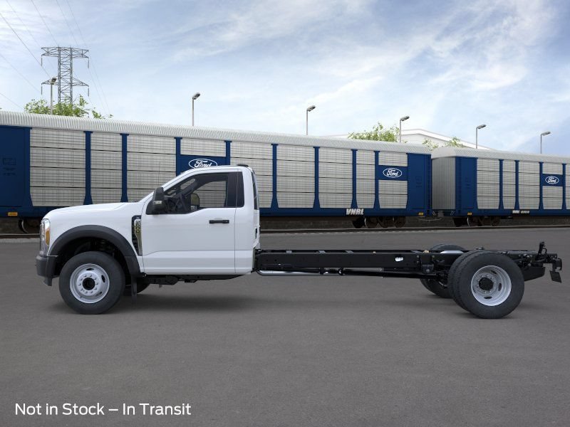 New 2026 Ford F600 2WD Regular Cab Super Duty image 4