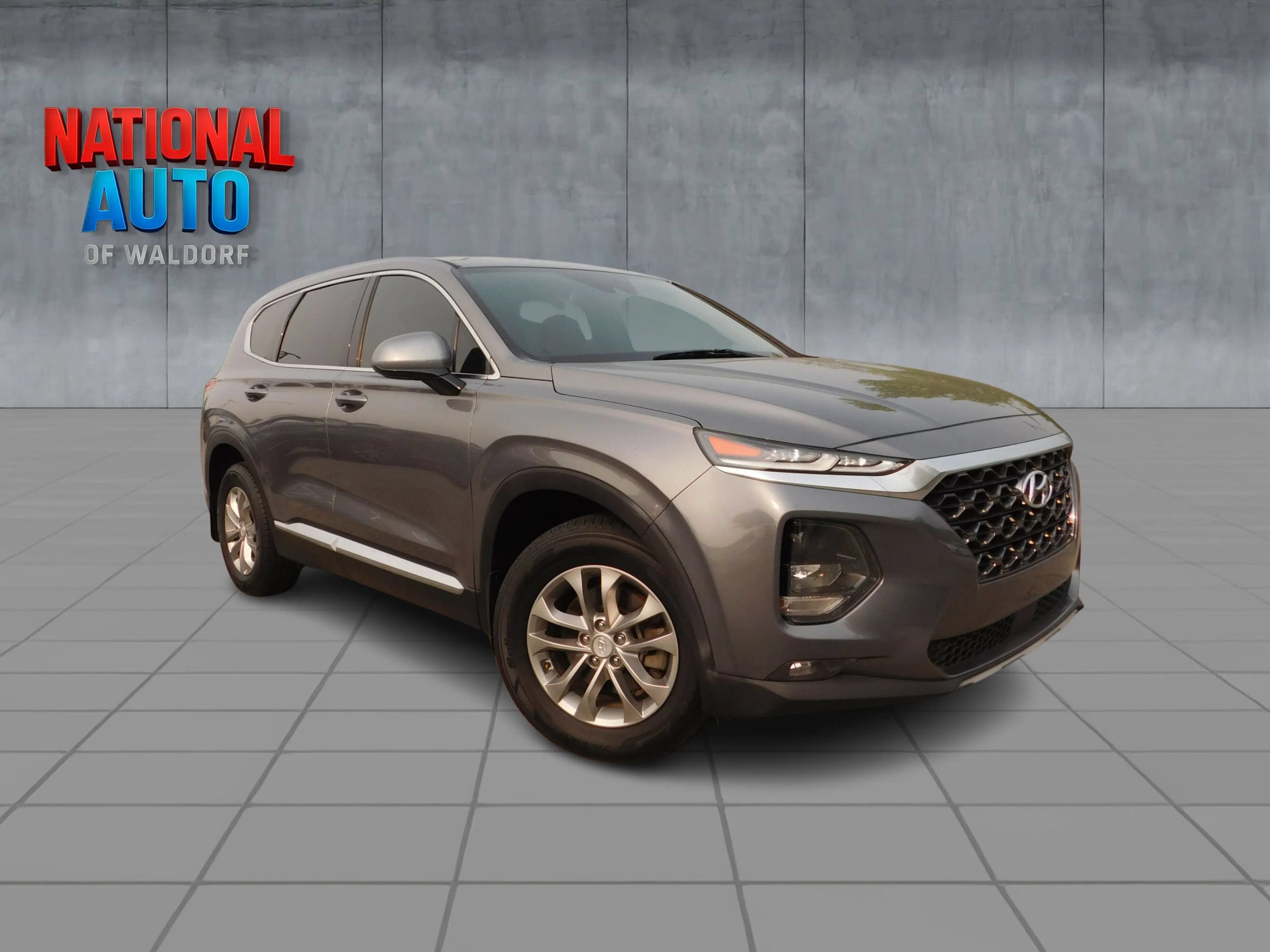 Used 2020 Hyundai Santa Fe SEL FWD image 1