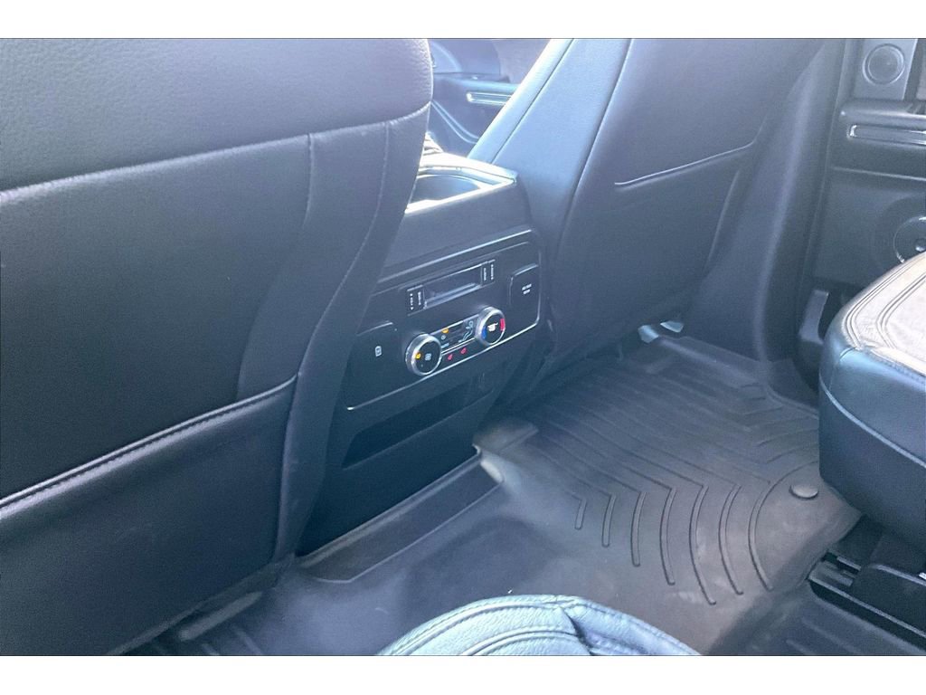 Used 2020 Ford Expedition Limited w/ Equipment Group 302A AWD/4WD image 36