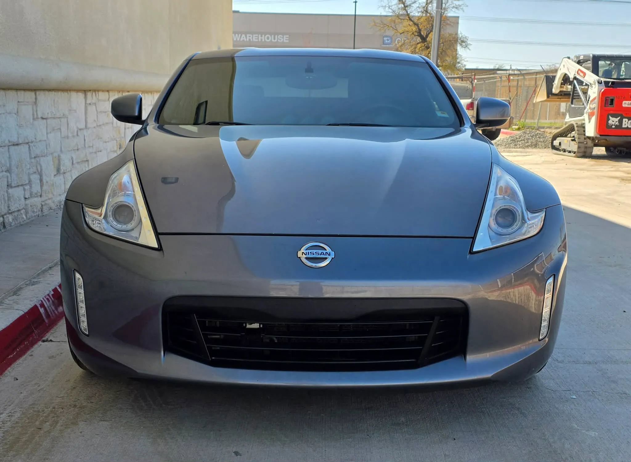 Used 2015 Nissan 370Z Coupe image 7