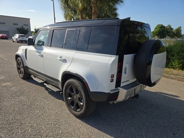 Used 2025 Land Rover Defender 110 S AWD/4WD image 3