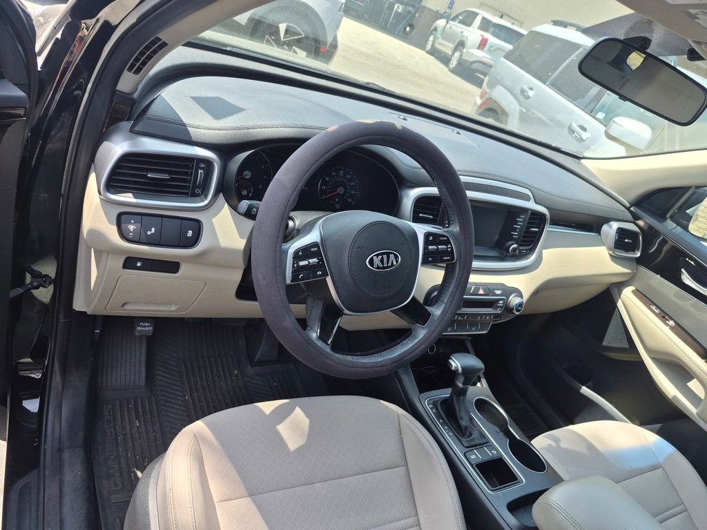 Used 2020 Kia Sorento LX w/ LX I4 Convenience Package FWD image 7