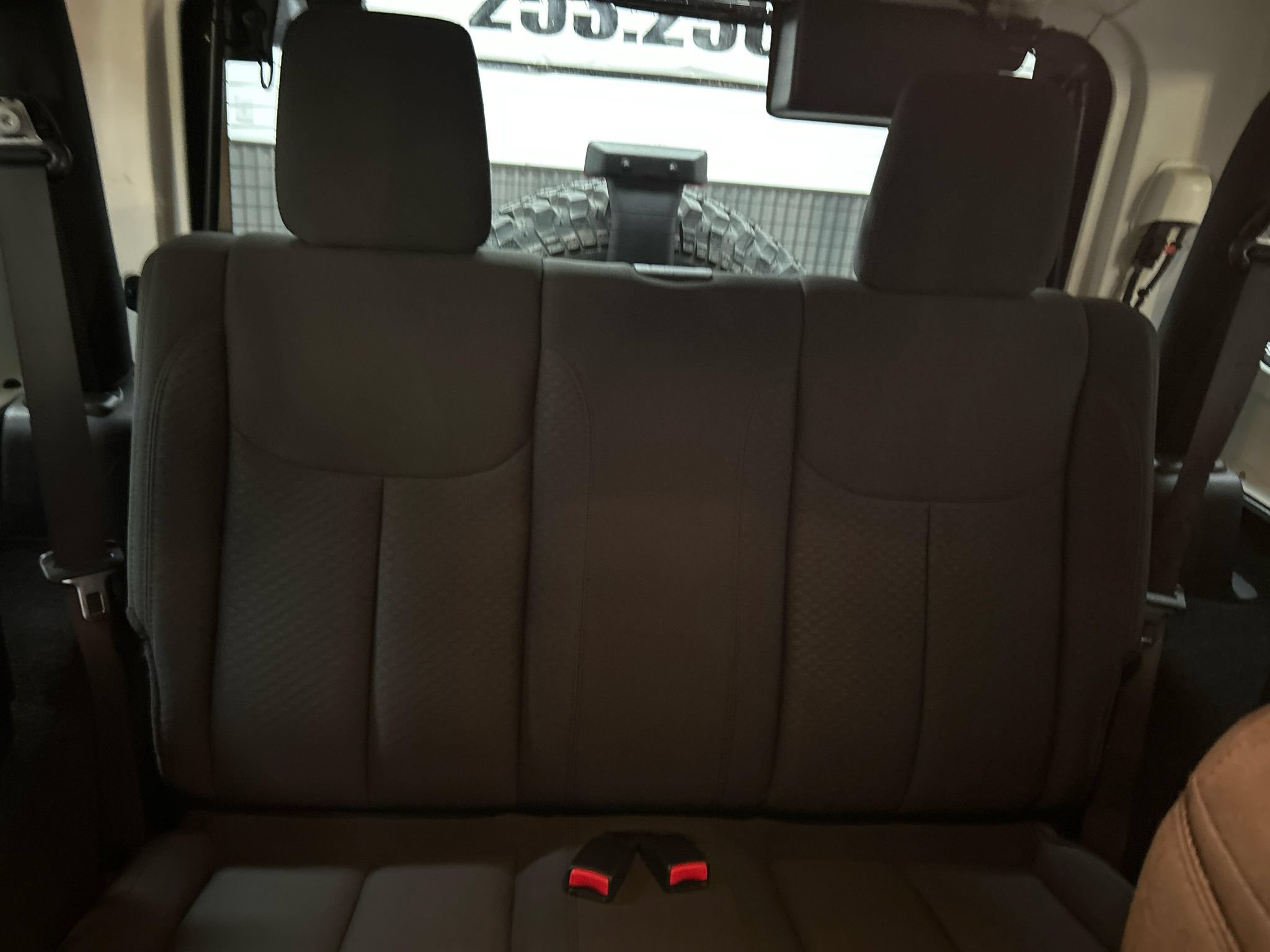 Used 2015 Jeep Wrangler Sport AWD/4WD image 9