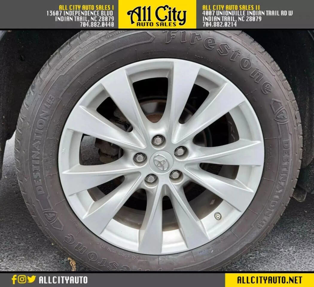 Used 2013 Toyota Venza XLE image 11