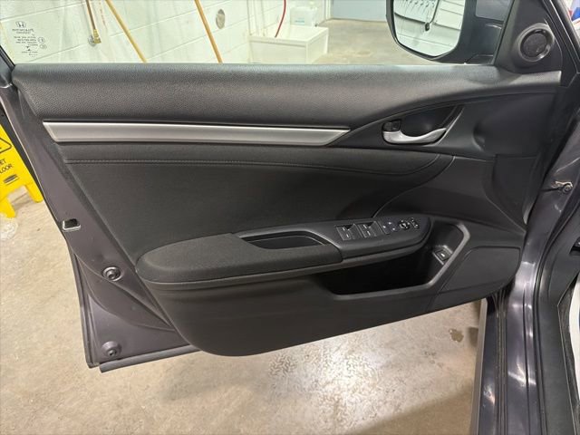 Used 2016 Honda Civic EX image 7