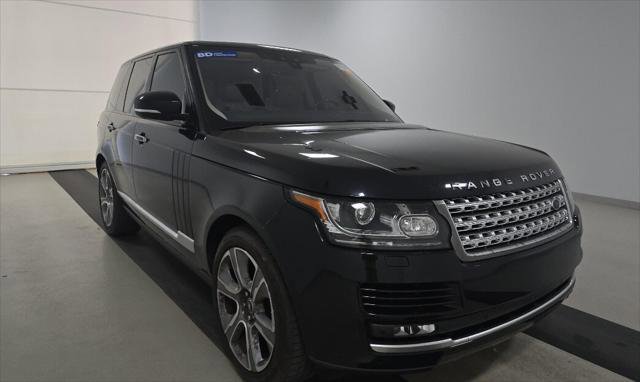 Used 2017 Land Rover Range Rover HSE image 4
