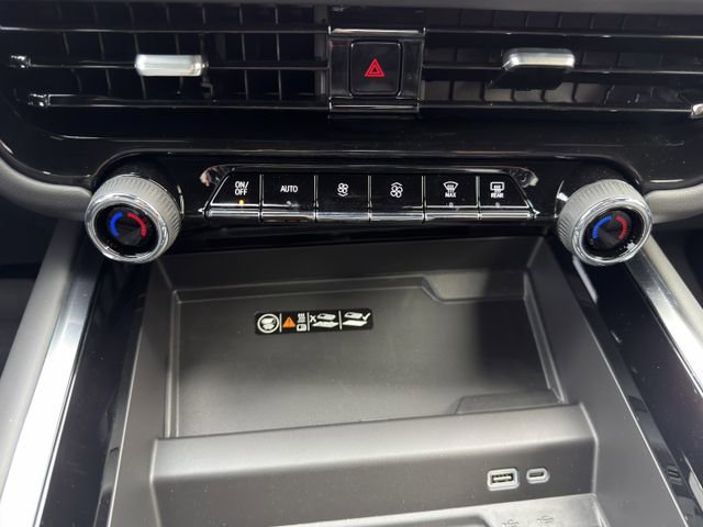 New 2026 Chevrolet Tahoe High Country image 16