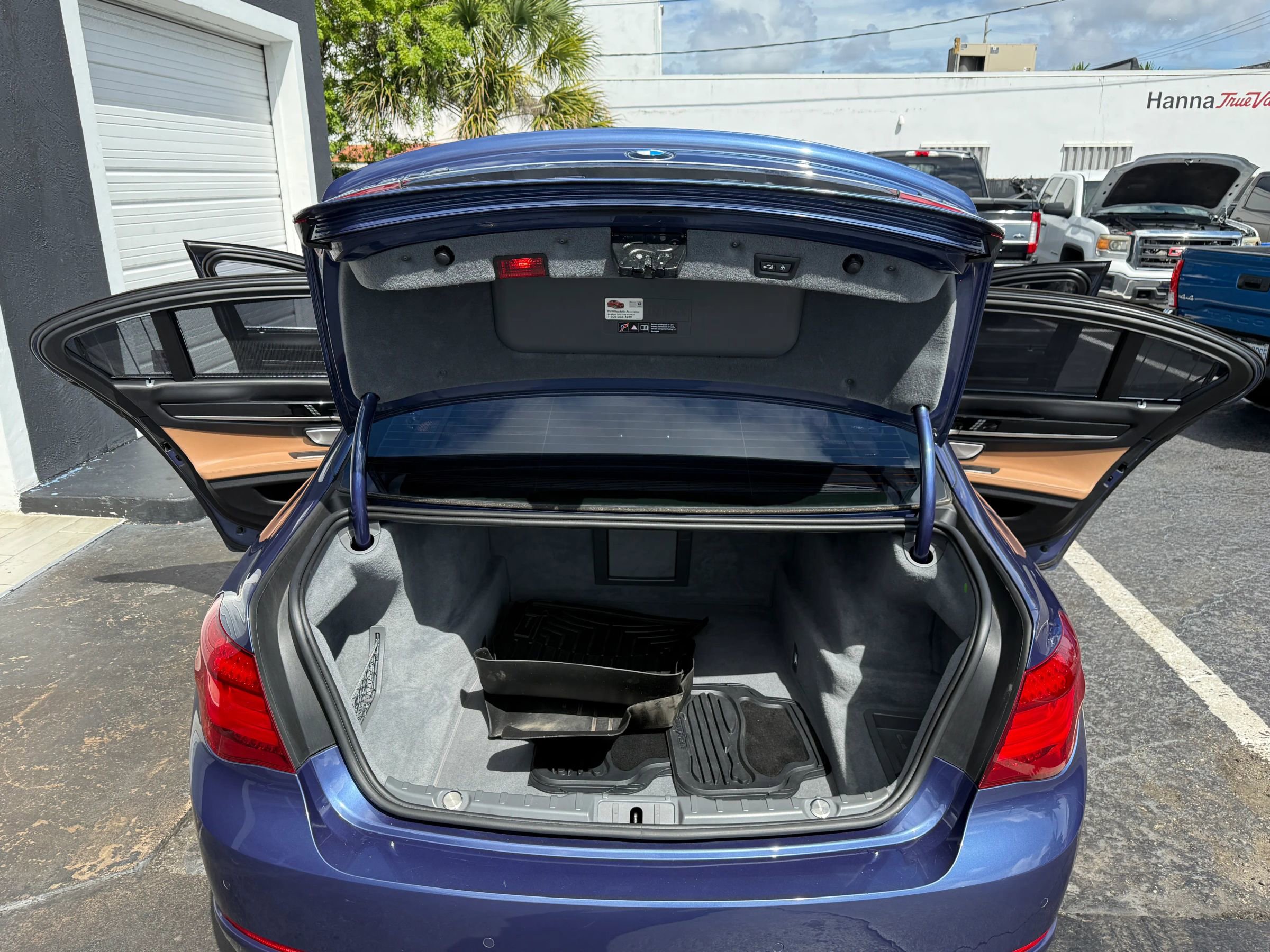 Used 2013 BMW ALPINA B7 xDrive image 25