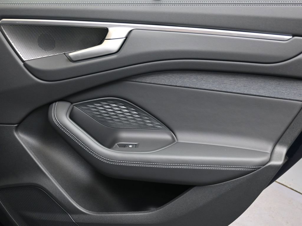 New 2026 Audi A6 Premium Plus image 15