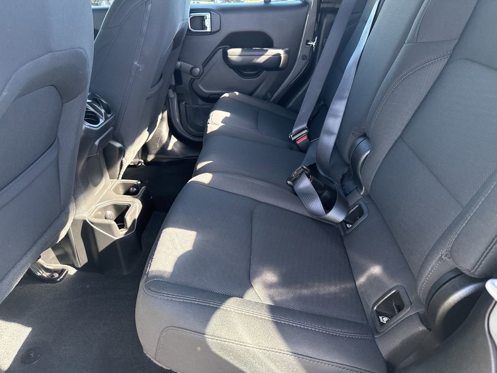 Used 2022 Jeep Gladiator Sport w/ Trailer Tow Package image 21