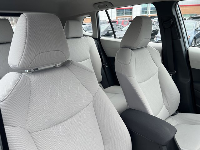 Used 2024 Toyota Corolla Cross L image 24
