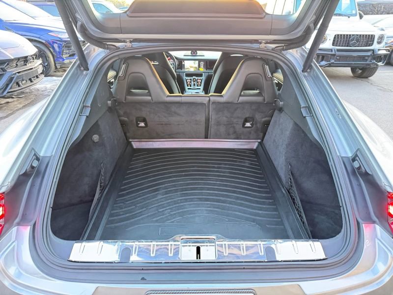 Used 2018 Porsche Panamera 4 w/ Premium Package image 38