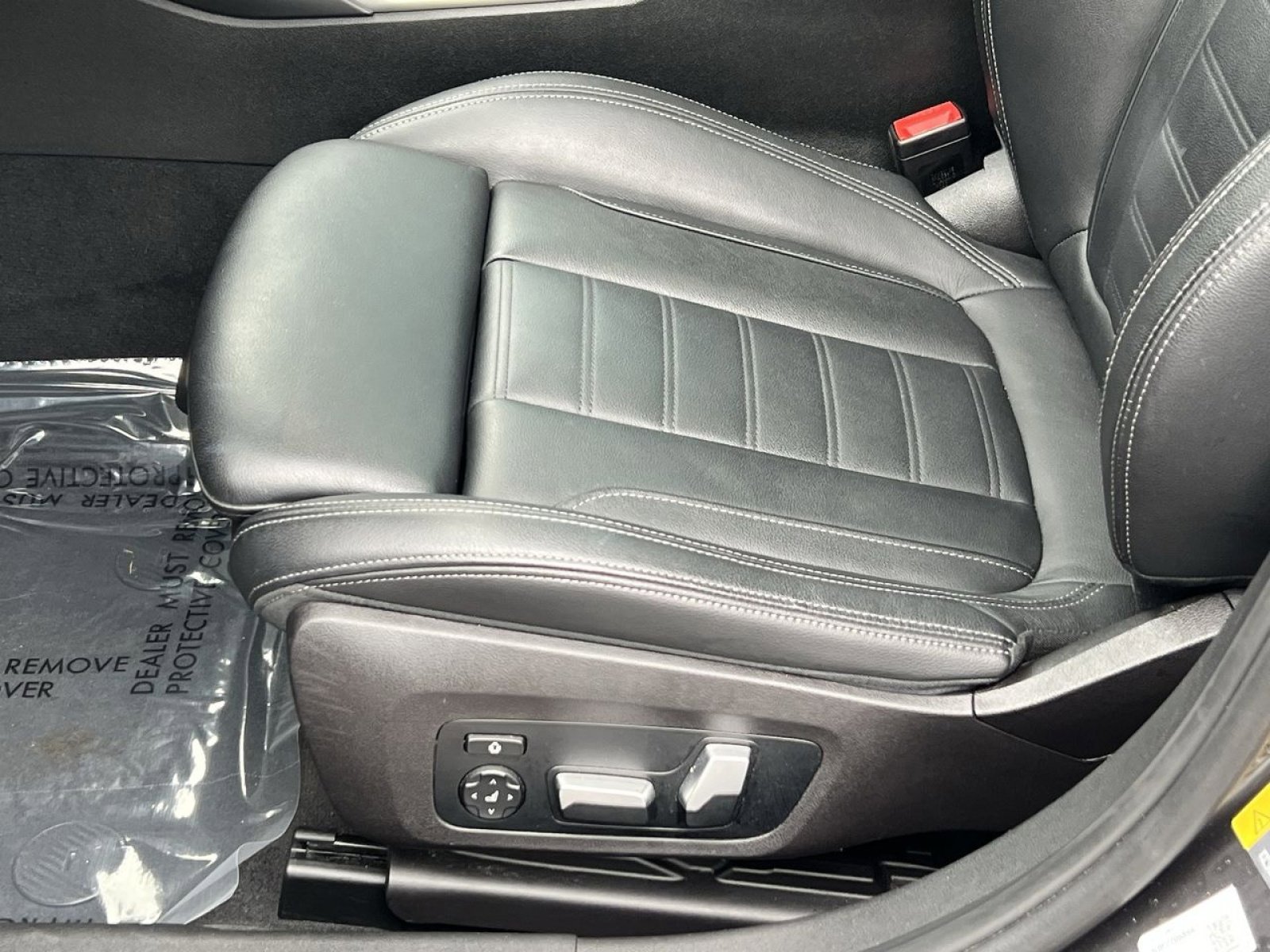 Used 2021 BMW 330e xDrive w/ Executive Package image 15