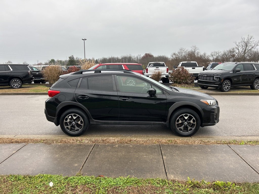 Used 2018 Subaru Crosstrek 2.0i Premium w/ Moonroof Package image 4