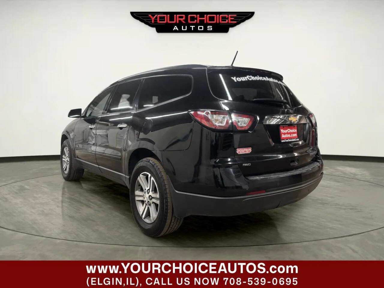 Used 2016 Chevrolet Traverse LT image 3