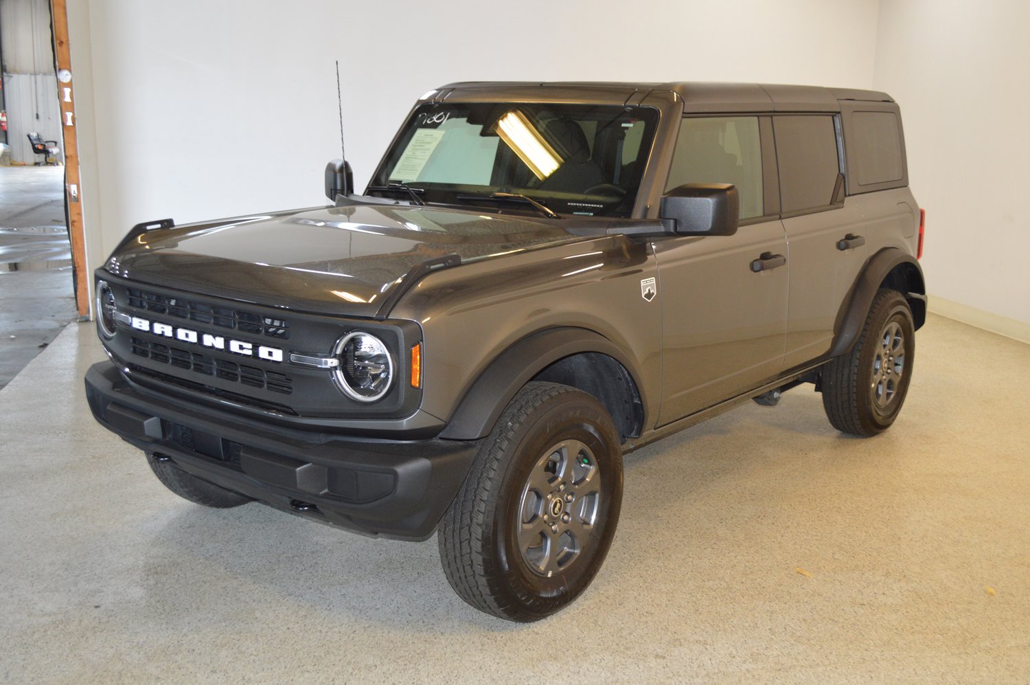 Used 2025 Ford Bronco Big Bend AWD/4WD image 7