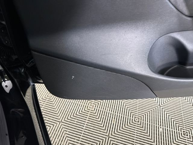 Used 2023 Tesla Model 3 Standard Range image 29