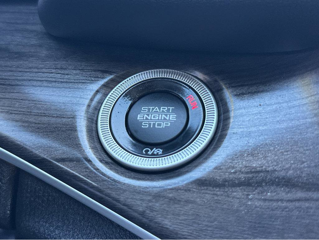 Used 2023 Jeep Grand Cherokee 4WD 4xe image 24