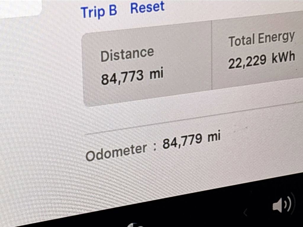 Used 2018 Tesla Model 3 Long Range image 14