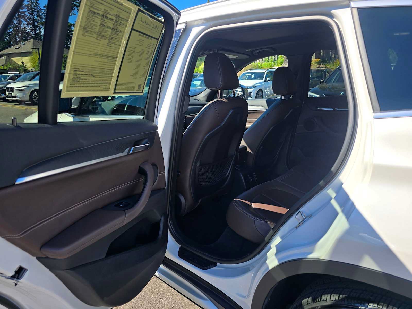 Used 2017 BMW X1 xDrive28i AWD/4WD image 15