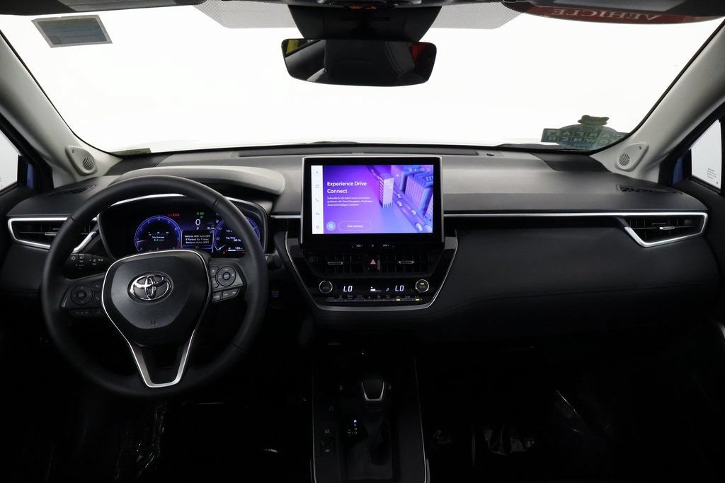 Used 2026 Toyota Corolla Cross XLE w/ Convenience Package FWD image 8