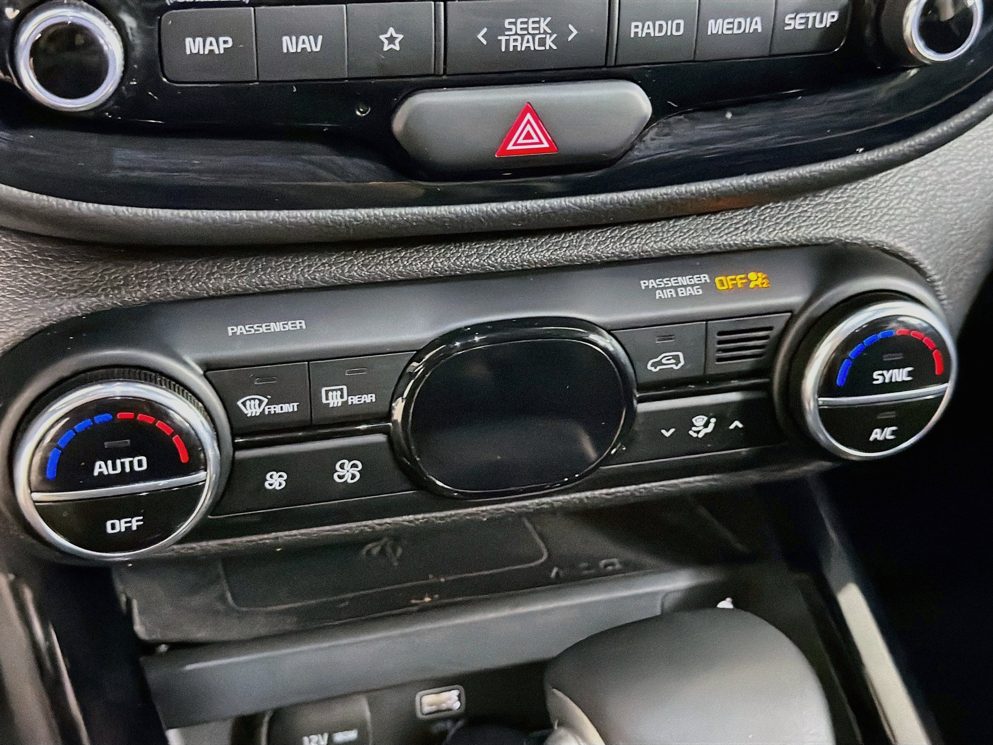 Used 2023 Kia Soul GT-Line w/ GT-Line Technology Package FWD image 24