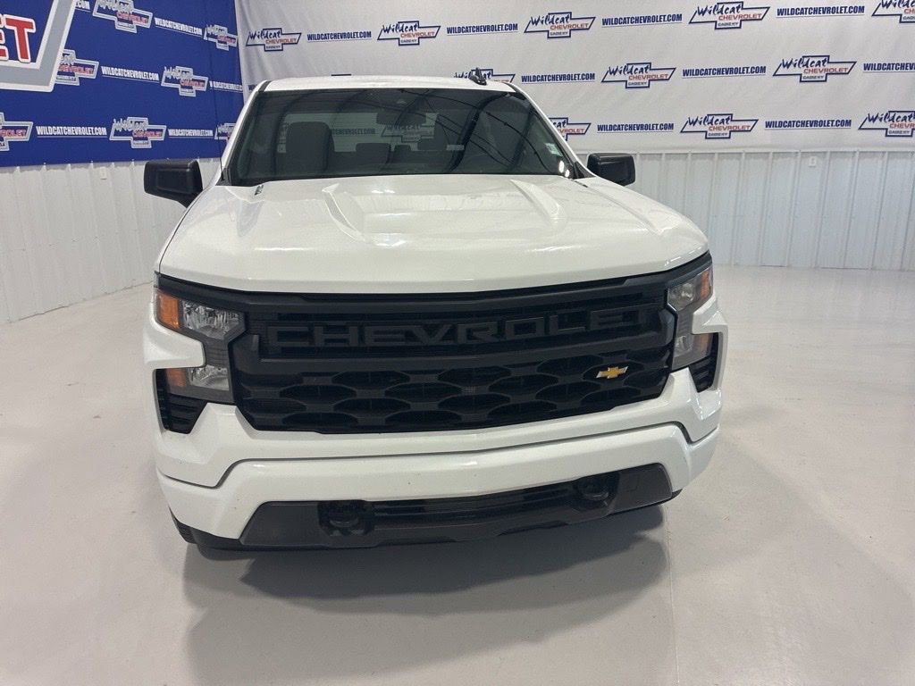 Used 2024 Chevrolet Silverado 1500 Custom RWD image 17