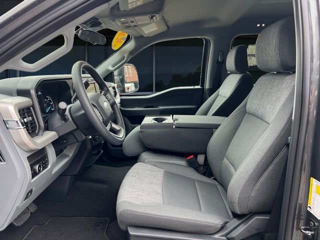New 2026 Ford F250 XLT w/ FX4 Off-Road Package image 9