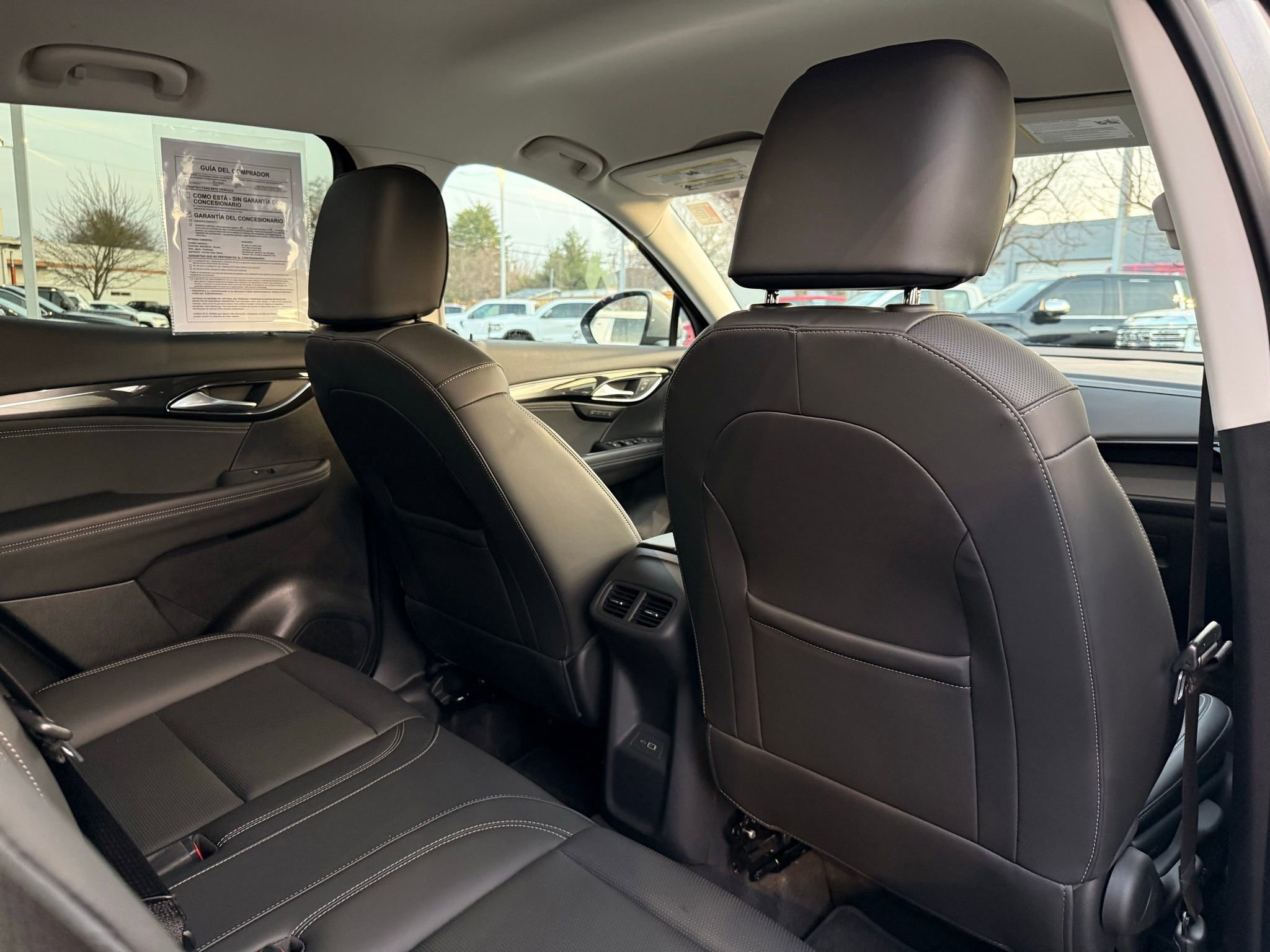 Used 2025 Buick Envision Preferred image 26