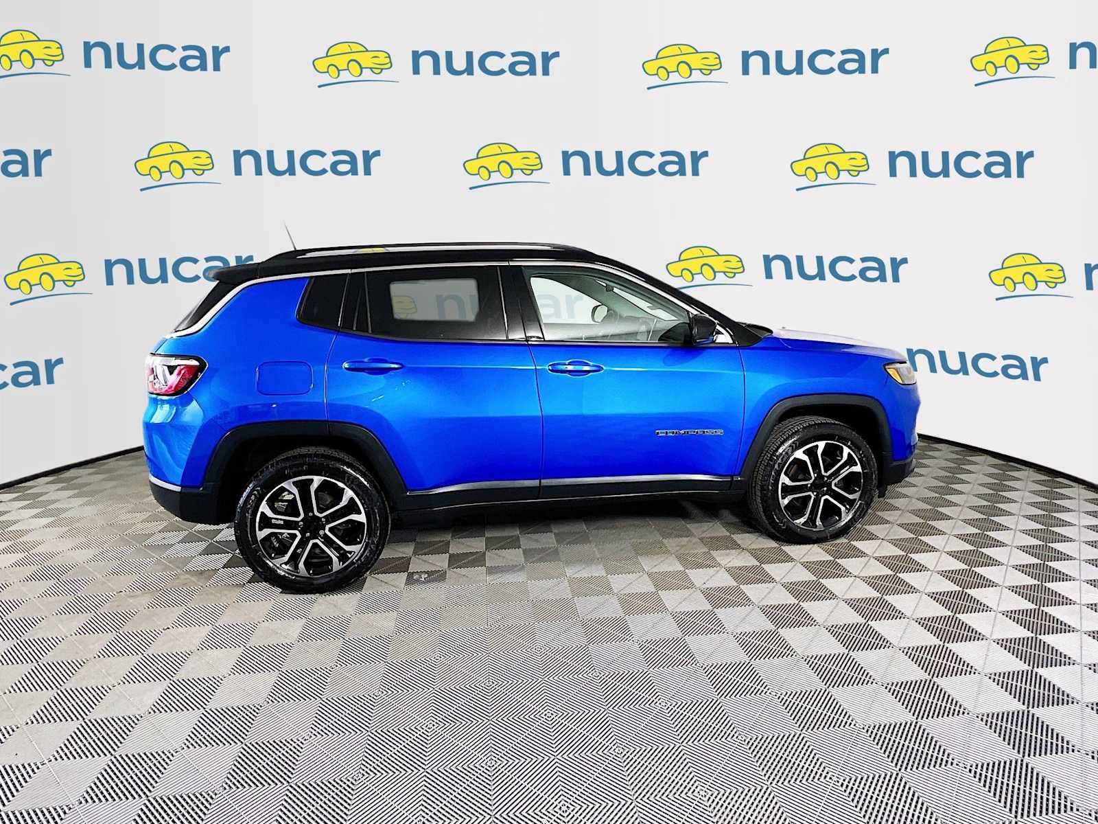 Used 2022 Jeep Compass Limited image 27