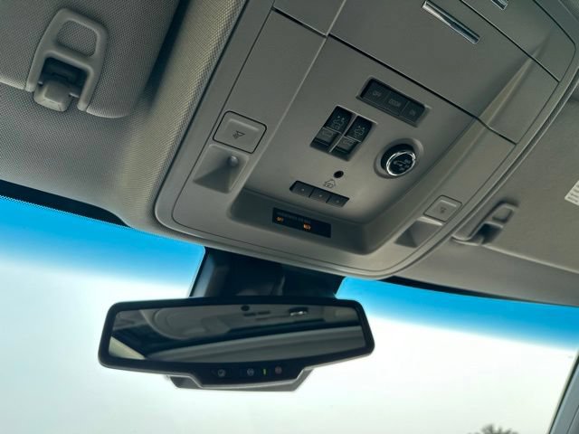 Used 2020 GMC Yukon Denali AWD/4WD image 34