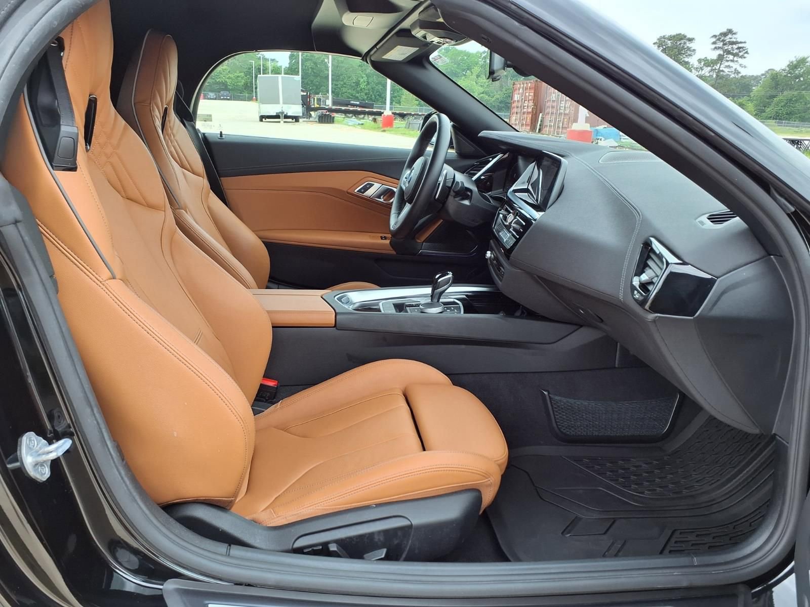 Used 2023 BMW Z4 sDrive30i w/ Convenience Package RWD image 19