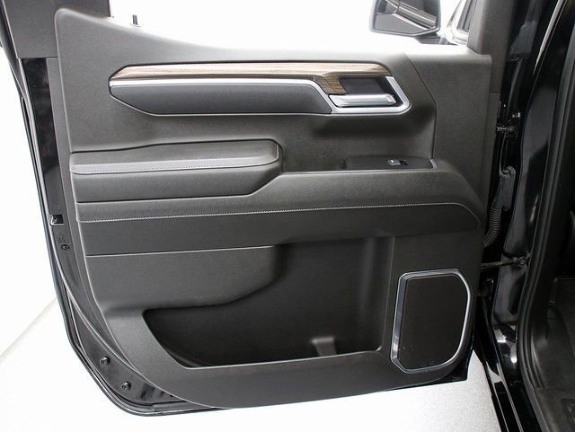 Certified 2025 Chevrolet Silverado 1500 LT image 28