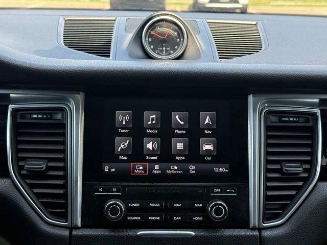 Used 2017 Porsche Macan image 39