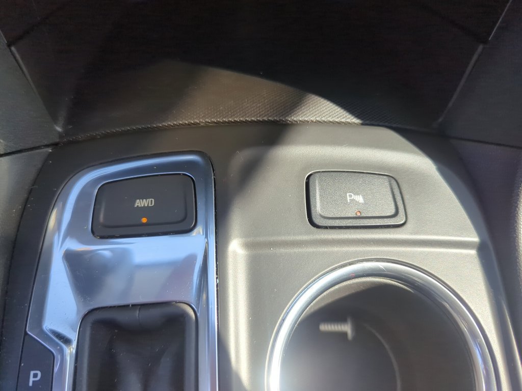 Certified 2024 Chevrolet Equinox LT w/ LPO, Floor Liner Package AWD/4WD image 24