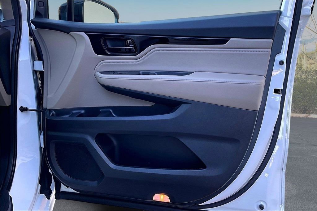 Used 2022 Honda Odyssey Elite image 24