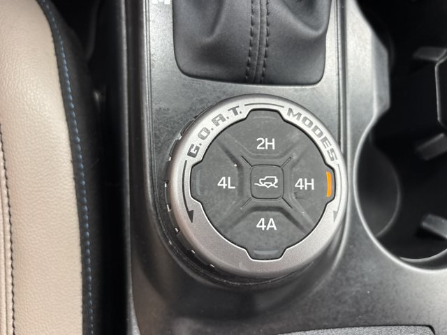 Used 2023 Ford Bronco Wildtrak AWD/4WD image 39