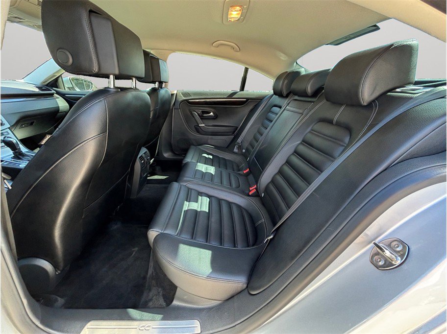 Used 2017 Volkswagen CC Sport image 30