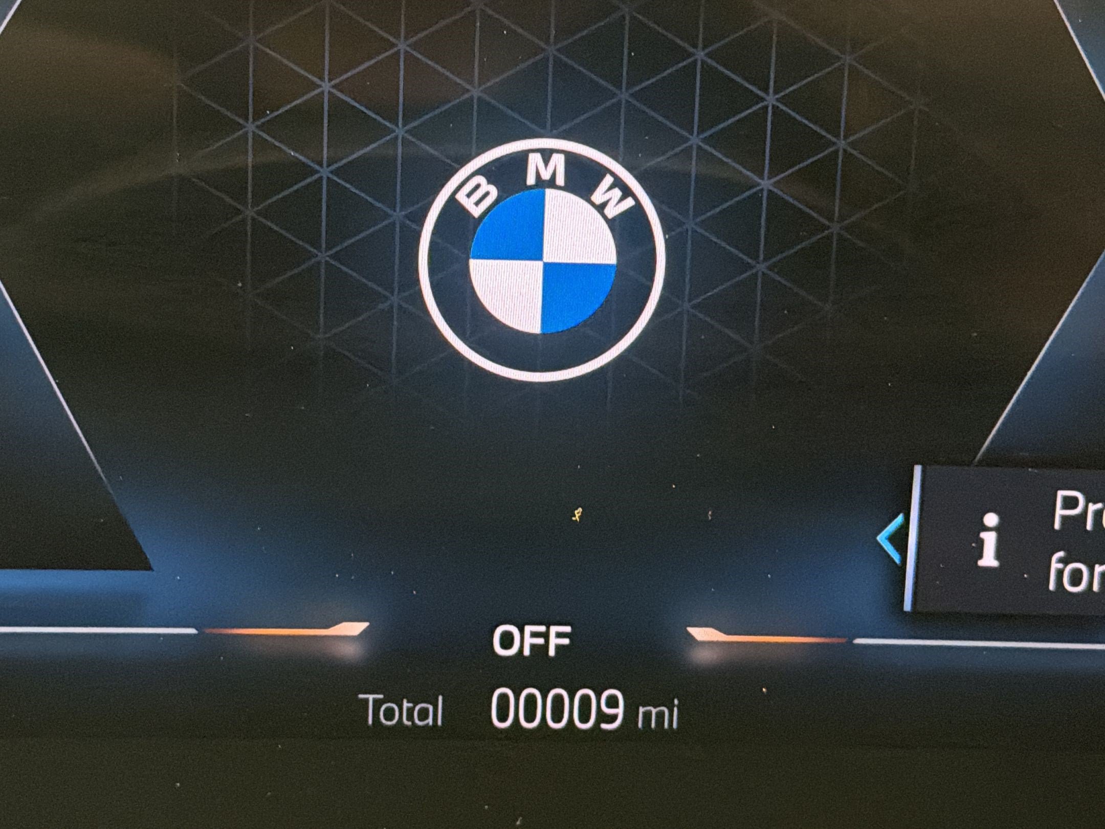 New 2026 BMW 330i xDrive Sedan w/ M Sport Package AWD/4WD image 21