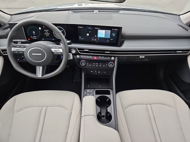 Used 2024 Hyundai Sonata SEL w/ Convenience Package image 9