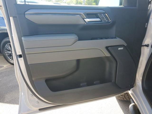 New 2026 Chevrolet Silverado 1500 ZR2 w/ ZR2 Bison Edition image 21