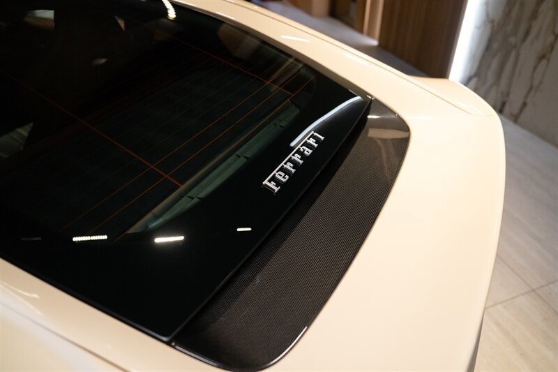 Used 2019 Ferrari 812 Superfast RWD image 29